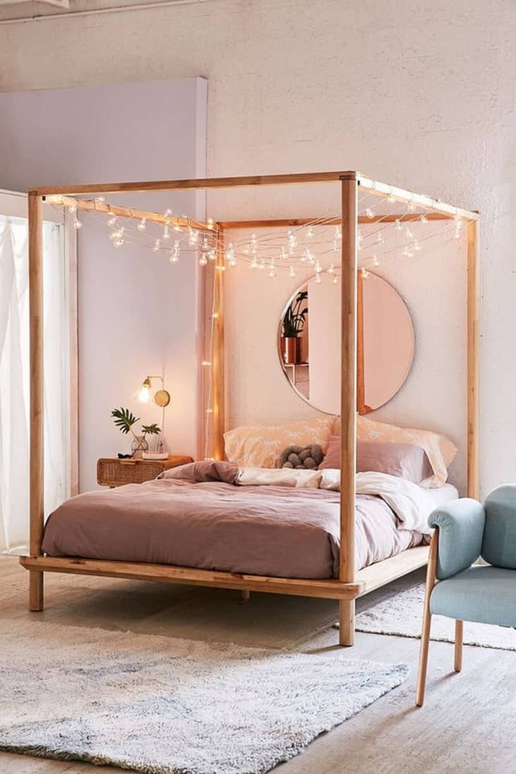 Illustrative example of bed string lights from Google Search