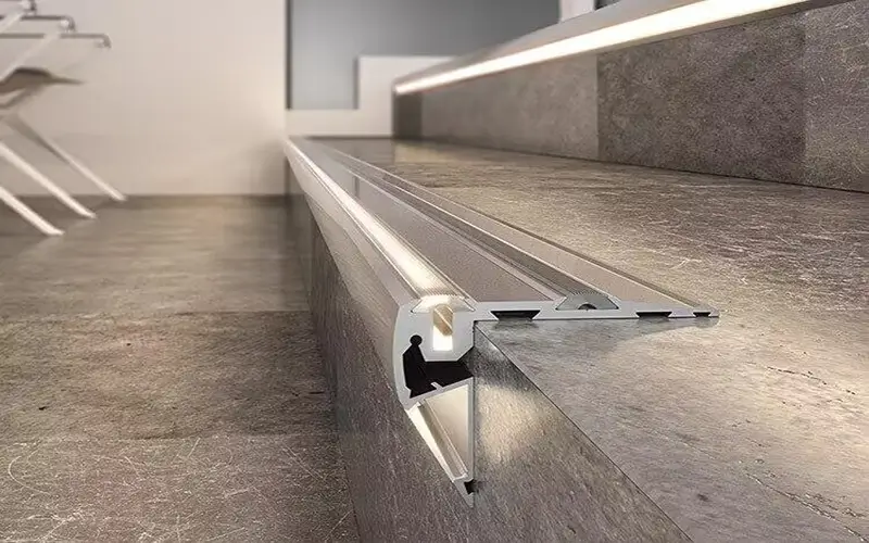 led strip stairs