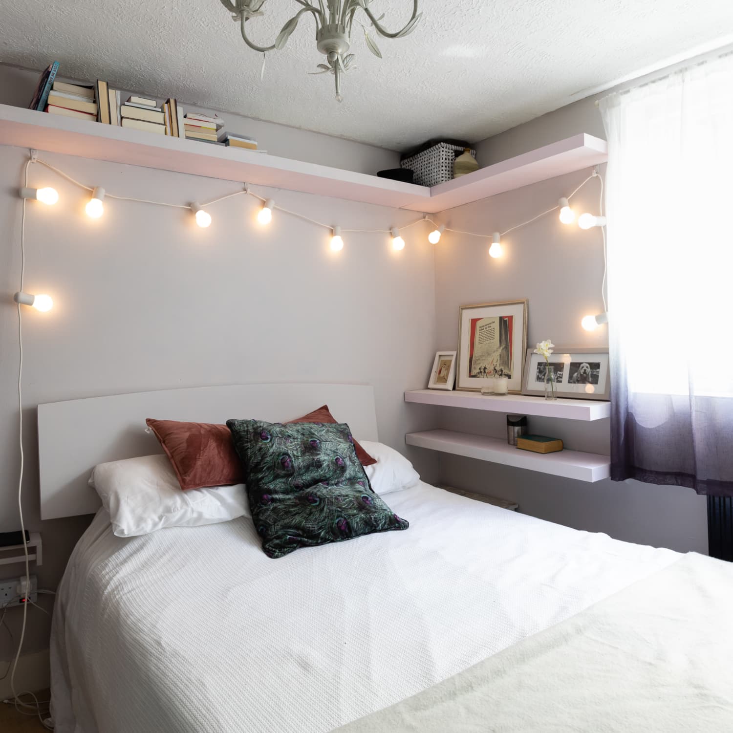 led string lights in bedroom