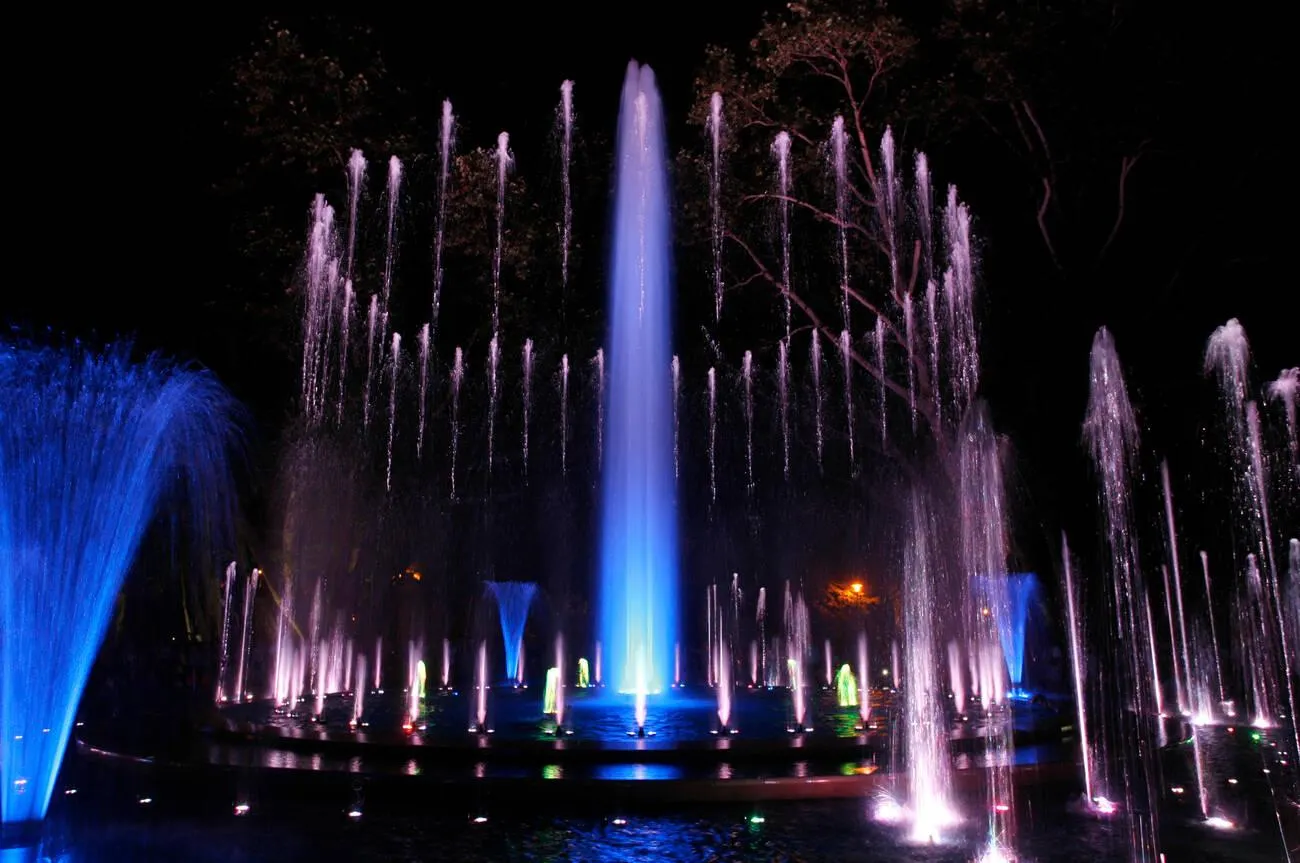 fountain lighting