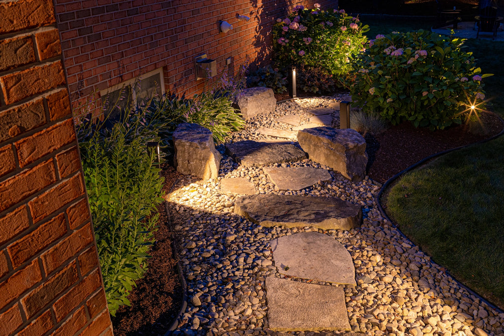 low voltage landscape lighting ideas