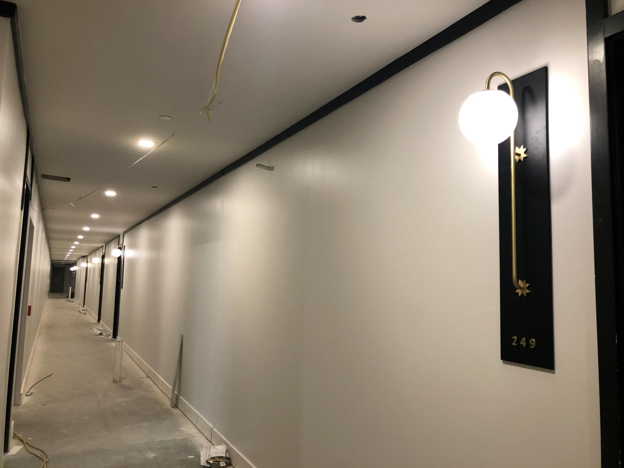 wall lighting for hallway