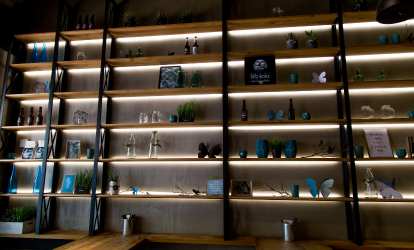 display shelf lighting