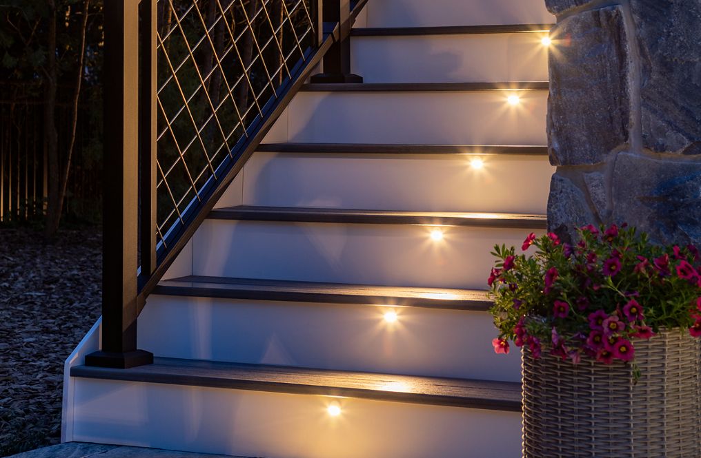 outdoor side mount stair lighting